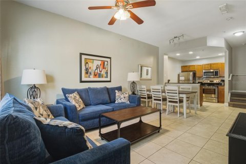 Condominio en venta en Kissimmee, Florida, 3 dormitorios, 120.4 m2 № 2102679 - foto 3
