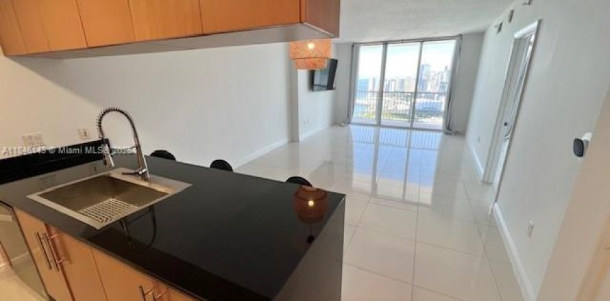 Condo à Miami, Floride, 1 chambre № 1842910