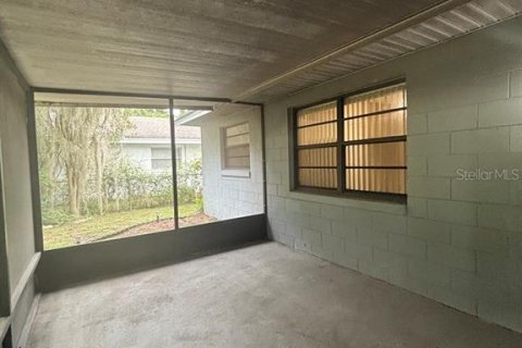 Villa ou maison à vendre à Winter Haven, Floride: 3 chambres, 176.7 m2 № 2437273 - photo 3