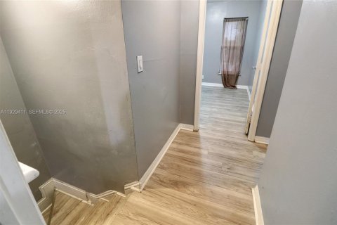 Copropriété à vendre à North Lauderdale, Floride: 4 chambres, 106.56 m2 № 1988967 - photo 18