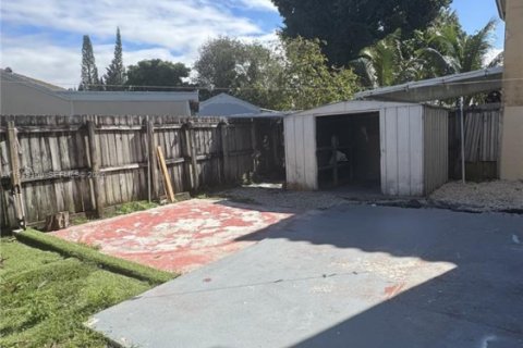 Снять в аренду виллу или дом в Хомстед, Флорида 3 спальни, 148.36м2, № 2004879 - фото 20