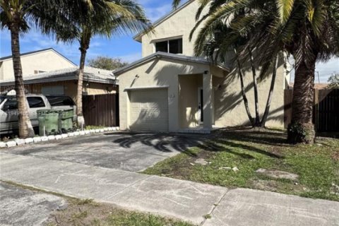 Снять в аренду виллу или дом в Хомстед, Флорида 3 спальни, 148.36м2, № 2004879 - фото 18