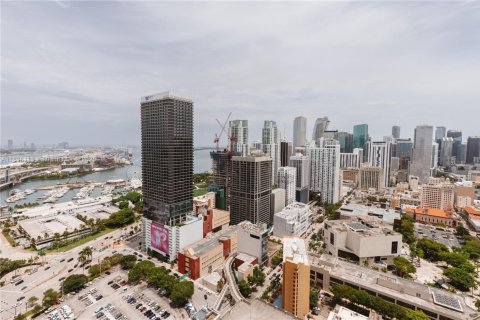 Condominio en venta en Miami, Florida, 34.1 m2 № 1940315 - foto 20