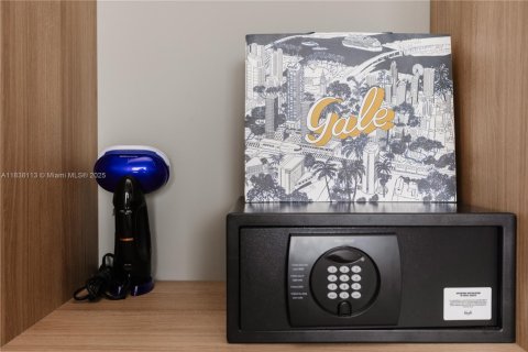 Condominio en venta en Miami, Florida, 34.1 m2 № 1940315 - foto 28