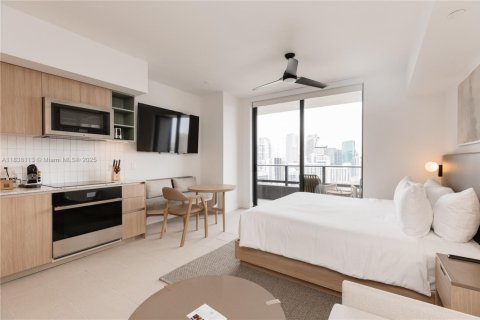 Condominio en venta en Miami, Florida, 34.1 m2 № 1940315 - foto 8