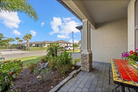House in Port Charlotte, Florida 3 bedrooms, 172.98 sq.m. № 1636796 - photo 4