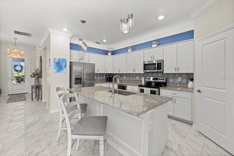 House in Port Charlotte, Florida 3 bedrooms, 172.98 sq.m. № 1636796 - photo 13