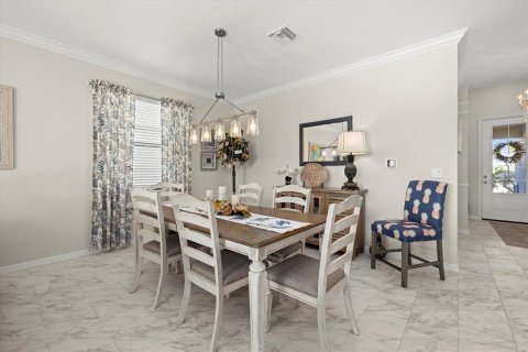 House in Port Charlotte, Florida 3 bedrooms, 172.98 sq.m. № 1636796 - photo 8