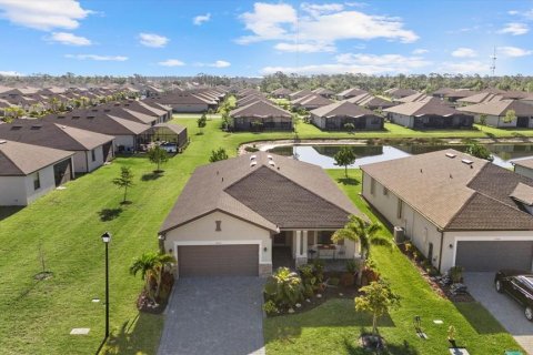 House in Port Charlotte, Florida 3 bedrooms, 172.98 sq.m. № 1636796 - photo 30