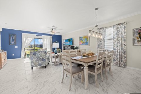 House in Port Charlotte, Florida 3 bedrooms, 172.98 sq.m. № 1636796 - photo 7
