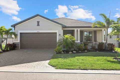 House in Port Charlotte, Florida 3 bedrooms, 172.98 sq.m. № 1636796 - photo 2