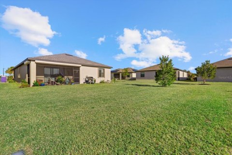 House in Port Charlotte, Florida 3 bedrooms, 172.98 sq.m. № 1636796 - photo 29