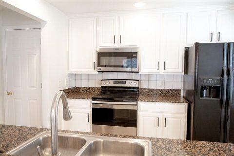 Adosado en alquiler en Tampa, Florida, 3 dormitorios, 130.81 m2 № 1799968 - foto 8