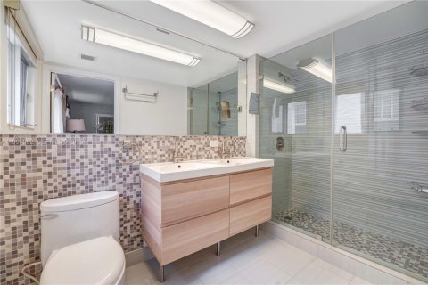 Купить кондоминиум в Майами-Бич, Флорида 2 спальни, 96.43м2, № 2056632 - фото 14