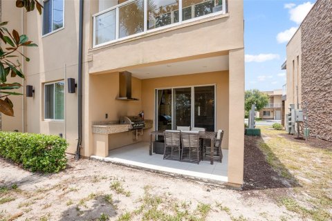 Adosado en venta en Kissimmee, Florida, 4 dormitorios, 222.59 m2 № 1526768 - foto 20