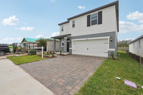 Villa ou maison à vendre à Zephyrhills, Floride: 3 chambres, 182.46 m2 № 1758341 - photo 12