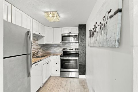 Купить кондоминиум в Тампа, Флорида 3 комнаты, 57.41м2, № 2408433 - фото 10
