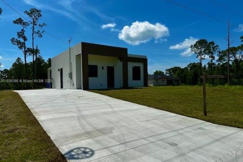 Villa ou maison à vendre à Lehigh Acres, Floride: 2 chambres № 1935982 - photo 3