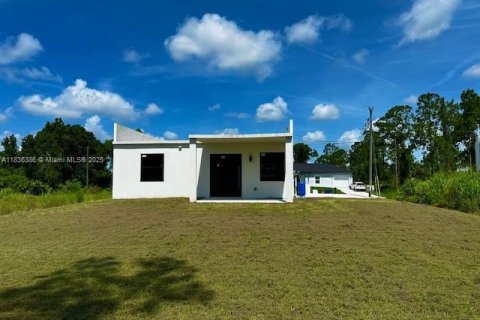 Villa ou maison à vendre à Lehigh Acres, Floride: 2 chambres № 1935982 - photo 7
