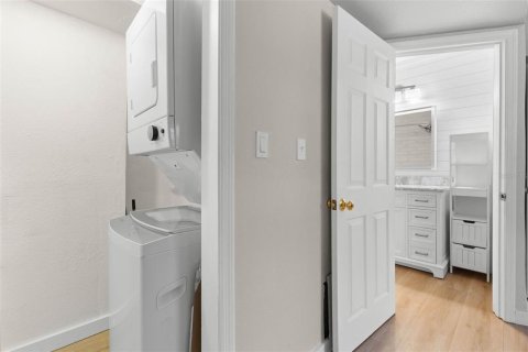 Villa ou maison à louer à Tarpon Springs, Floride: 1 chambre, 50.17 m2 № 2405143 - photo 14