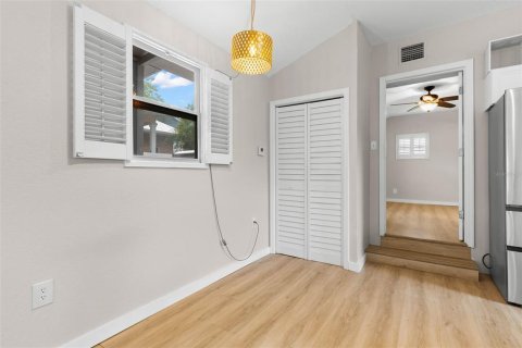 Villa ou maison à louer à Tarpon Springs, Floride: 1 chambre, 50.17 m2 № 2405143 - photo 29