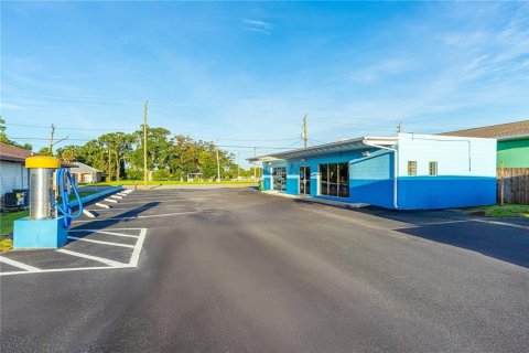 Immobilier commercial à vendre à Edgewater, Floride: 111.48 m2 № 1873549 - photo 17