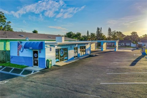 Immobilier commercial à vendre à Edgewater, Floride: 111.48 m2 № 1873549 - photo 26