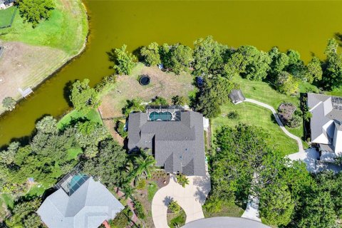 Casa en venta en Port Charlotte, Florida, 4 dormitorios, 306.95 m2 № 1774783 - foto 2