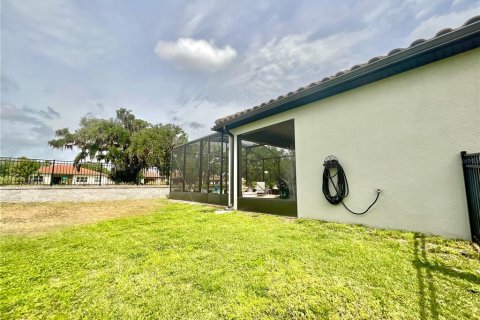 House in BELLALAGO in Kissimmee, Florida 4 bedrooms, 224.82 sq.m. № 1614131 - photo 4