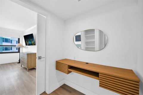Condominio en venta en Miami Beach, Florida, 2 dormitorios, 89.19 m2 № 2043806 - foto 21