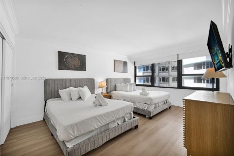 Condominio en venta en Miami Beach, Florida, 2 dormitorios, 89.19 m2 № 2043806 - foto 18