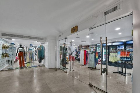 Condominio en venta en Miami Beach, Florida, 2 dormitorios, 89.19 m2 № 2043806 - foto 30