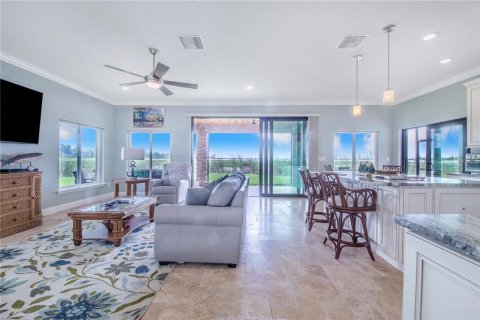 Casa en venta en Lake Wales, Florida, 3 dormitorios, 242.1 m2 № 1847894 - foto 9