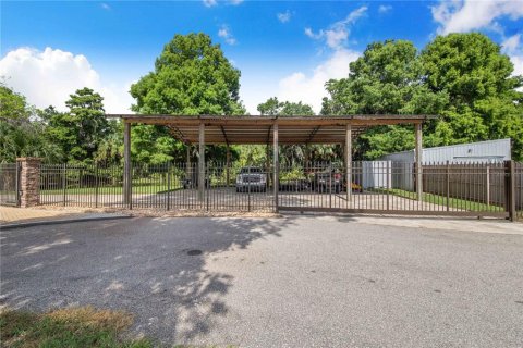 Casa en venta en Lake Wales, Florida, 3 dormitorios, 242.1 m2 № 1847894 - foto 3