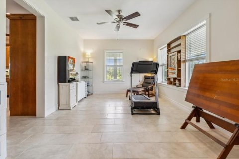 House in Punta Gorda, Florida 4 bedrooms, 303.51 sq.m. № 1797794 - photo 18