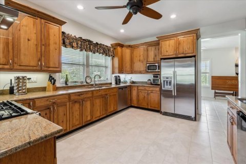 House in Punta Gorda, Florida 4 bedrooms, 303.51 sq.m. № 1797794 - photo 10