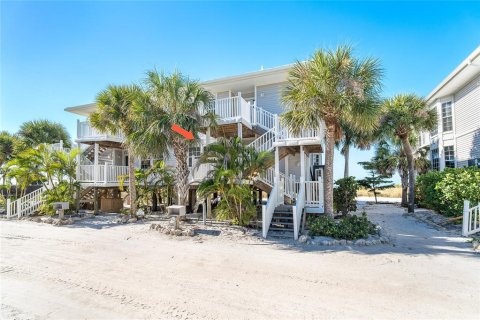 Condominio en Placida, Florida, 2 dormitorios  № 2098553
