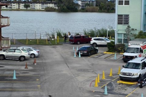 Condo in Miami, Florida, 2 bedrooms  № 1992192 - photo 2