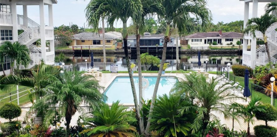 Condo in Wilton Manors, Florida, 2 bedrooms  № 1223137