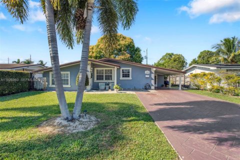 House in Miramar, Florida 2 bedrooms, 96.43 sq.m. № 1993499 - photo 6