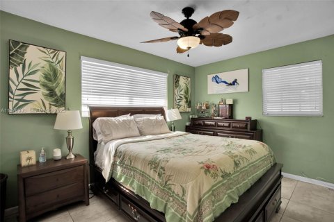 House in Miramar, Florida 2 bedrooms, 96.43 sq.m. № 1993499 - photo 21