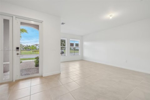 Townhouse in Homestead, Florida 4 bedrooms, 173.91 sq.m. № 1702306 - photo 10