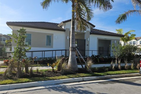 Townhouse in Homestead, Florida 4 bedrooms, 173.91 sq.m. № 1702306 - photo 29