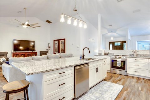 Casa en venta en Ocala, Florida, 3 dormitorios, 240.52 m2 № 1515090 - foto 19