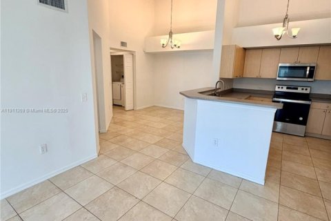 Снять в аренду кондоминиум в Бойнтон-Бич, Флорида 2 спальни, 93.65м2, № 1967256 - фото 5