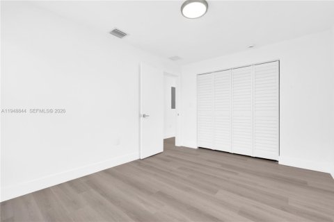 Villa ou maison à vendre à Miami Gardens, Floride: 3 chambres, 100.33 m2 № 2004733 - photo 25