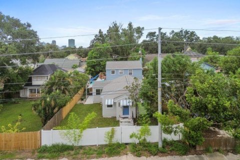 Casa en alquiler en Saint Petersburg, Florida, 2 dormitorios, 124.95 m2 № 1900841 - foto 2