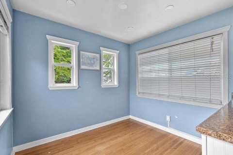 Casa en alquiler en Saint Petersburg, Florida, 2 dormitorios, 124.95 m2 № 1900841 - foto 14