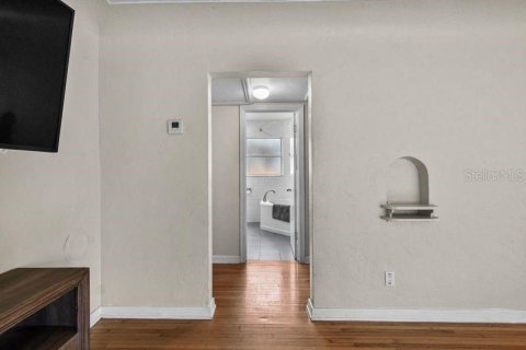 Casa en alquiler en Saint Petersburg, Florida, 2 dormitorios, 124.95 m2 № 1900841 - foto 8