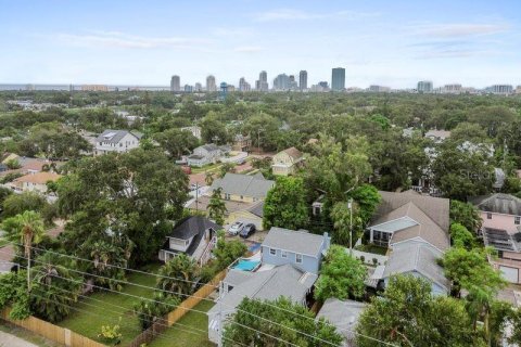 Casa en alquiler en Saint Petersburg, Florida, 2 dormitorios, 124.95 m2 № 1900841 - foto 3